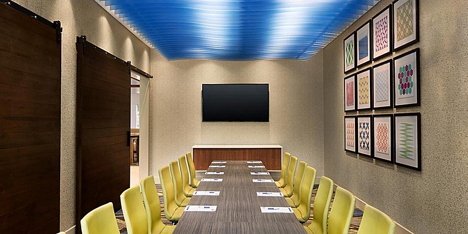 Superb Meeting Room